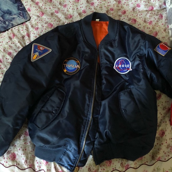 Alpha Industries Remove Before Flight Bomber - Picture 3 of 4